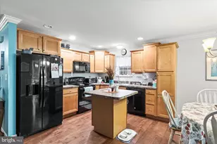 555 Countryside Rd, Seven Valleys, PA 17360 - Photo 15