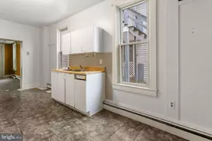 138 Pleasant St, Hanover, PA 17331 - Photo 9