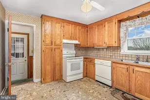 19 Lee St, Hanover, PA 17331 - Photo 7