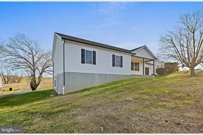 335 E Snyder Corner Rd, Red Lion, PA 17356 - Photo 3