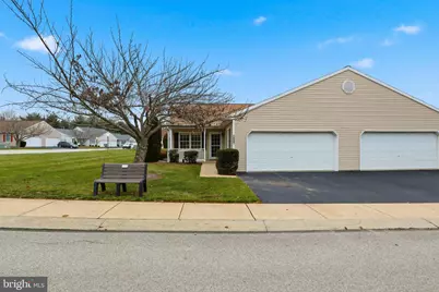 1027 Hastings Boulevard #1027, York, PA 17402 - Photo 1