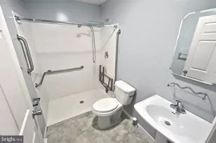 1949 N Sherman St, York, PA 17406 - Photo 23