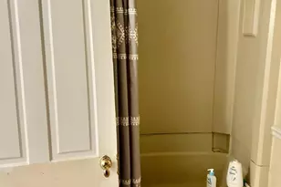 9 W Pennsylvania Ave, Stewartstown, PA 17363 - Photo 21