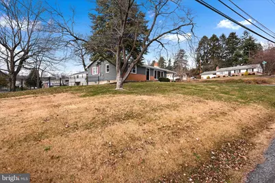 465 Pleasantview Road, Fairview Township, PA 17070 - Photo 5