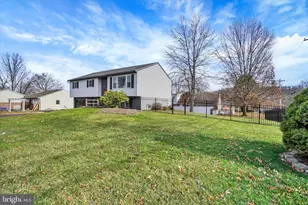 11 Dogwood Ln, Manchester, PA 17345 - Photo 19