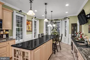 1709 Country Manor Dr, York, PA 17408 - Photo 11