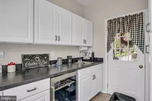1709 Country Manor Dr, York, PA 17408 - Photo 89