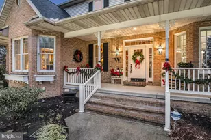 1709 Country Manor Dr, York, PA 17408 - Photo 7