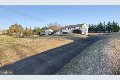 946 Church Road, York, PA 17404 - Photo 5