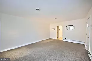 2 S Hill St, Shrewsbury, PA 17361 - Photo 11