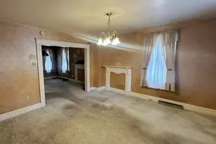 225 & 227 Locust St, Hanover, PA 17331 - Photo 17