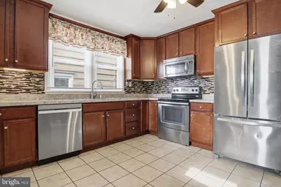 226 E Maple Street, Dallastown, PA 17313 - Photo 9