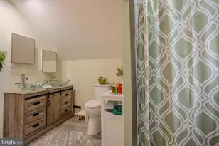 328 W Elm Ave, Hanover, PA 17331 - Photo 39