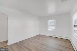 1116 W College Ave, York, PA 17404 - Photo 3