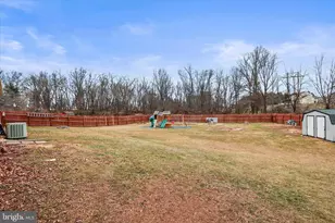 2300 Wyndhurst Ct, York, PA 17408 - Photo 27
