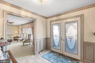 930 Hickory Hill Ln, York, PA 17402 - Photo 11