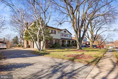 930 Hickory Hill Lane, York, PA 17402 - Photo 5