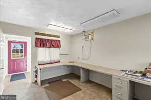 4947 E Prospect Rd, York, PA 17406 - Photo 35