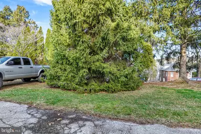 89 W Walnut Street, Yoe, PA 17313 - Photo 33