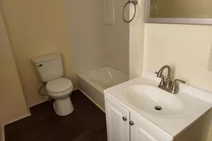 264 W Market St, York, PA 17401 - Photo 11