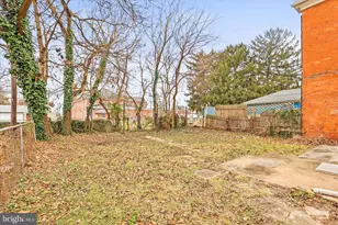 113 Locust St, Hanover, PA 17331 - Photo 31