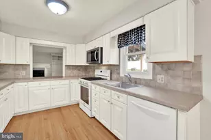 2172 Southbrook Dr, York, PA 17403 - Photo 11