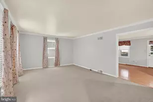 2172 Southbrook Dr, York, PA 17403 - Photo 3