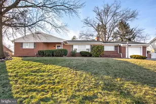 1330 Chapel Dr, York, PA 17404 - Photo 1