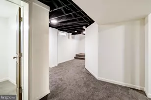 1330 Chapel Dr, York, PA 17404 - Photo 39