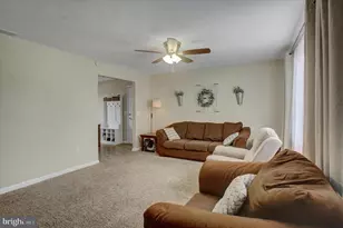 45 Lee Ann Ct, Hanover, PA 17331 - Photo 7