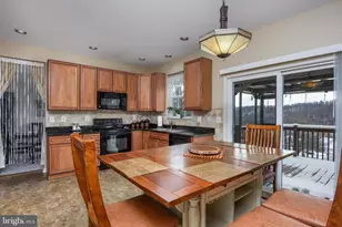 501 Sandpiper Ln, Fairview Township, PA 17070 - Photo 9