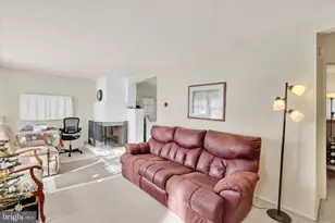 827 Fireside Rd, York, PA 17404 - Photo 3