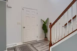 385 Torrey Pines Dr, Mount Wolf, PA 17347 - Photo 5