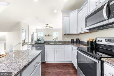 64 Holstein Drive, Hanover, PA 17331 - Photo 9