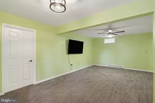 888 Lismore Blvd, York, PA 17402 - Photo 13