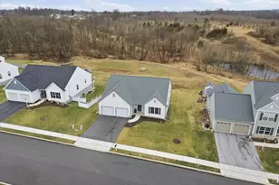 1624 Fountain Rock Dr, Dover, PA 17315 - Photo 9