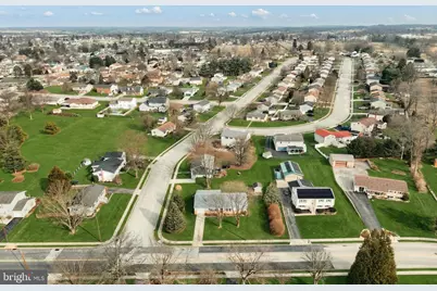 326 Park Heights Boulevard, Hanover, PA 17331 - Photo 33