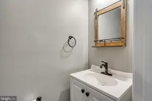 112 Farm Ln Cir, York, PA 17408 - Photo 25