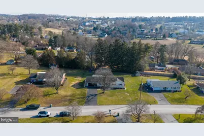 140 Ridgefield Drive, York, PA 17403 - Photo 37