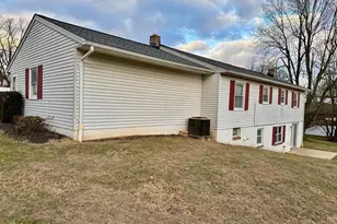 11 Church St, York, PA 17407 - Photo 5