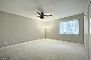 402 Deerfield Dr, Hanover, PA 17331 - Photo 25