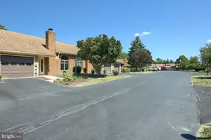 402 Deerfield Dr, Hanover, PA 17331 - Photo 53