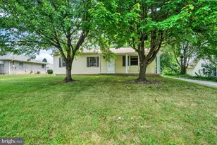 237 Cloverlane Dr, Manchester, PA 17345 - Photo 27