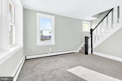 827 Roosevelt Avenue, York, PA 17404 - Photo 5