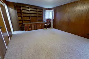 2821 S Queen St, York, PA 17403 - Photo 3