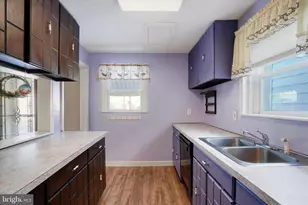 321 Fredrick Ct, York, PA 17403 - Photo 9