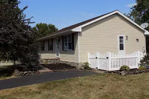 3425 Fox Ridge Ct, Dover, PA 17315 - Photo 3