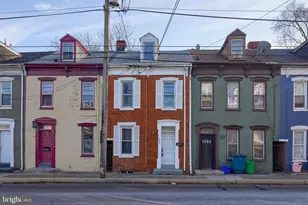 372 E Philadelphia St, York, PA 17403 - Photo 1