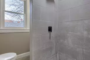 372 E Philadelphia St, York, PA 17403 - Photo 17