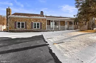 107 W Ridge Rd, Dillsburg, PA 17019 - Photo 3